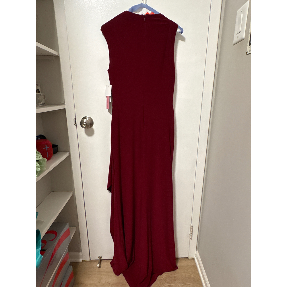 AQUA NWT Burgundy Draped Maxi Dress in Red - Picture 3 of 4